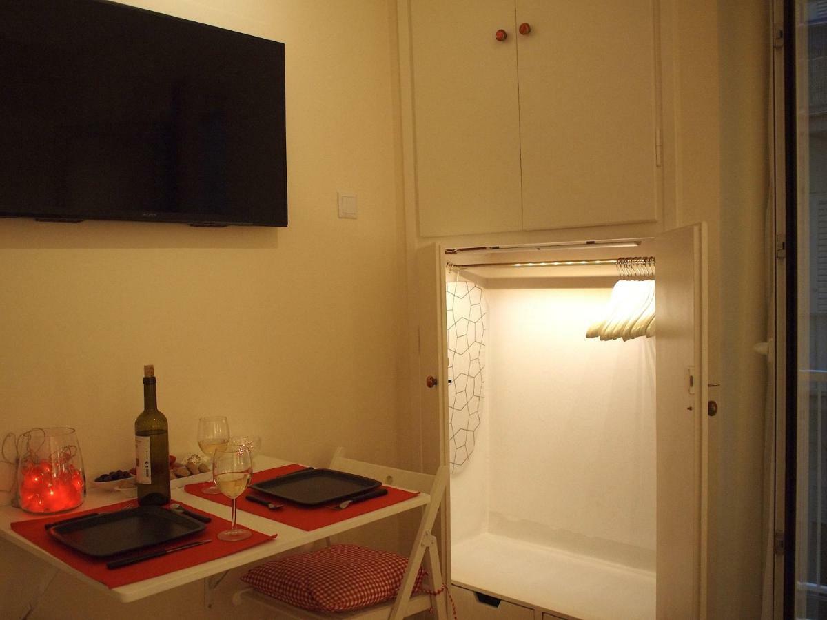 Charming Studio Posh Quartier Athènes Extérieur photo